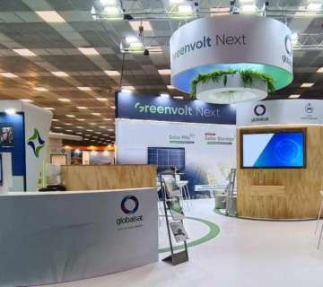 To περίπτερο των 2 εταιρειών στην έκθεση Renewable Energytech.